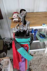 lot 121 image: vintage set of golf clubs  see pictures took pictures of all