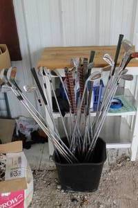 lot 123 image: vintage set of golf clubs  see pictures took pictures of all