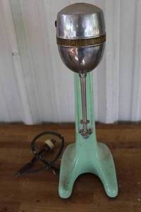 lot 132 image: vintage Hamilton Beach milkshake mixer