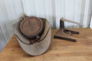 lot 440 image: vintage Penn Scale and vintage cast iron bar top punch can opener