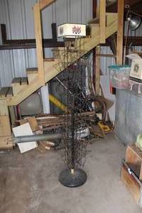 lot 533 image: vintage comic books wire spinner rack