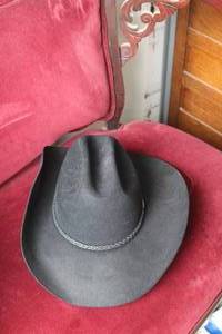 lot 597 image: Stetson cowboy hat size 7-38R