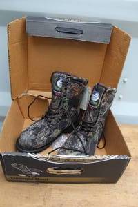 lot 644 image: pair of Georgia Boot Sport & Trail hunting boots size 10 W