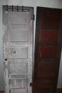 lot 654 image: wood doors