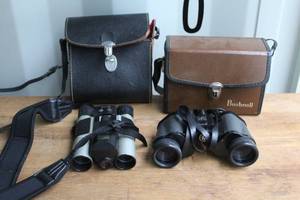 lot 667 image: Binoculars and cases