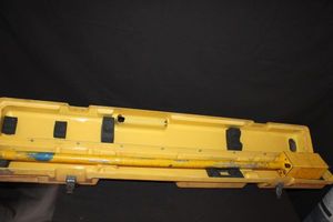 lot 10 image: Schonstedt magnetic locator Model No DML2000-XR with case