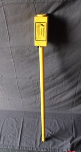 lot 44 image: Schonstedt GA-52c magnetic locator