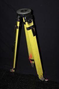 lot 55 image: Seco Tri-Max Surveying-grade instrument tripod
