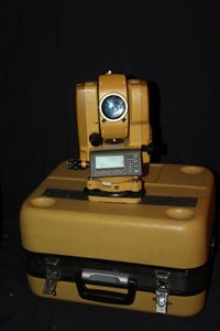 lot 62 image: &nbspTopcon GTS-300 Series total Station, Battery not included, does Power on as shown in Photos