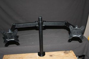 lot 87 image: Dual monitor desk mount stand with Articulating arms