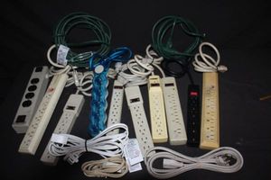 lot 138 image: Several power stripsurge protectors