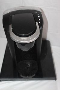 lot 148 image: Keurig and k-cup holder,  Tested Good