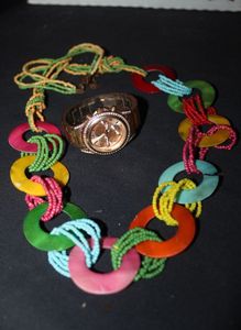 lot 200 image: Necklace and watch