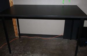 lot 205 image: Black Wooden Height Adjustable table