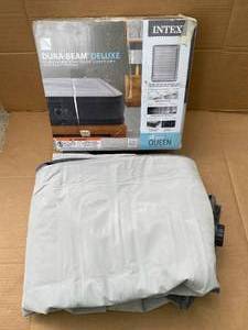 lot 21 image: Intex Dura-Beam Deluxe Elevated Sleeping Air Mattress Bag Queen 18 High - In Condition As Shown