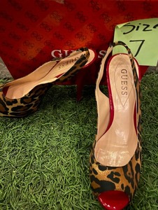 lot 352 image: Guess Womens Size 7 High Heels - In Style & Condition As Shown