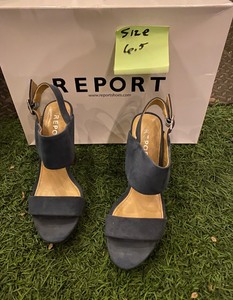 lot 354 image: Report Size 6.5 Womens High Heels - In Style & Condition As Shown