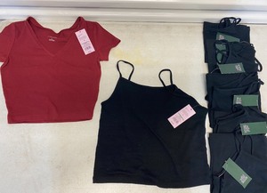 lot 383 image: Lot Of 8 - (7) Spaghetti Maroon & (1) Black Shirts - In Condition As Shown