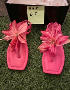 lot 384 image: Size 6.5 Womens Sandals - In Style & Condition As Shown