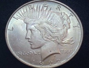 lot 25 image: 1922 Silver Peace Dollar