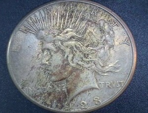 lot 44 image: 1928 Silver Peace Dollar