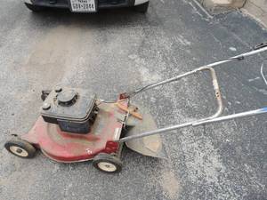 lot 62 image: Murry 21 mower has compression  ( Heavy)
