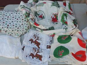 lot 109 image: Christmas fabric and craft projects must see