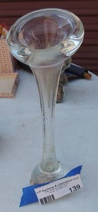 lot 139 image: Bubble glass tulip vase Tuscany