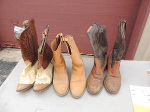 lot 14 image: Cowboy boots x 3 pairs size D