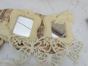 lot 169 image: Butterflies x 3 Love bird mirrors x2