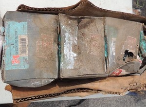 lot 188 image: Galvenized roof nails boxes x 4 of 