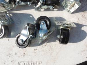 lot 50 image: 2 SWIVEL CASTERS  QTY 8