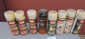 lot 199 image: Spray cans of varnish,  poly urethane  & Frosty