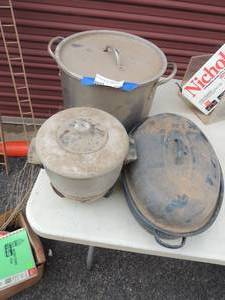 lot 227 image: STOCK POT, SPECKLED ROASTER, MICRO COOKER