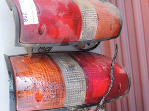 lot 288 image: Tail light assembly