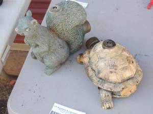 lot 286 image: Sprinklers -  squirrel and turtle
