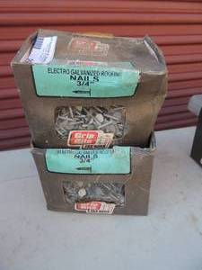 lot 296 image: Roofing nails 34  5lb boxes  qty 2