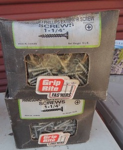 lot 297 image: Screws  1 14 5 lb. boxes   qty 2