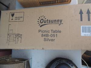 lot 304 image: NIB outsunny picnic table