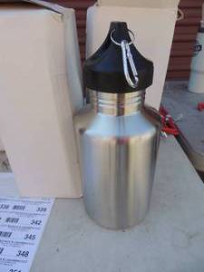 lot 359 image: NIB 1 liter stainless thermous water bottle
