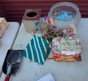 lot 403 image: misc. items