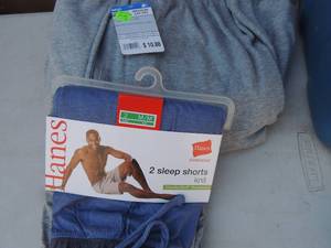 lot 370 image: NEW Hanes sleep shorts 2 pair size M and sweat pants
