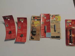 lot 424 image: Router bits  -12 BEARING X ,  116 STRIGHT X 2,  38 COVE,  14 PANEL PILOT
