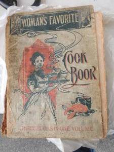 lot 433 image: WOMANS FAVORITE COOKBOOK 3 BOOKS IN ONE VOLUME 1902