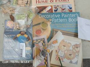 lot 438 image: Craft books