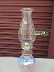 lot 492 image: Kerosene Lamp