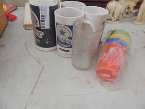 lot 498 image: Dallas Cowboy thermal mug and NEW Tupperware glasses