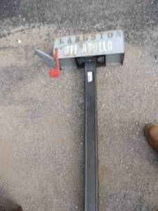 lot 549 image: Mailbox on post
