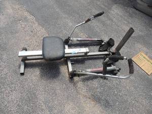 lot 580 image: Rowing machine