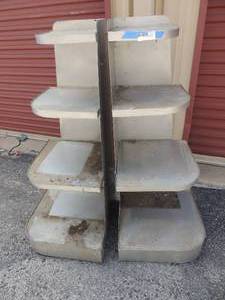 lot 579 image: Metal corner shelves Store display x